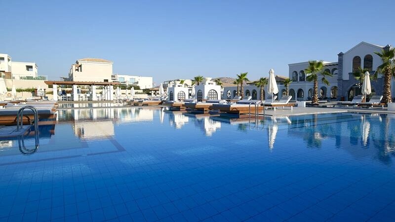 Anemos Luxury Grand Resort